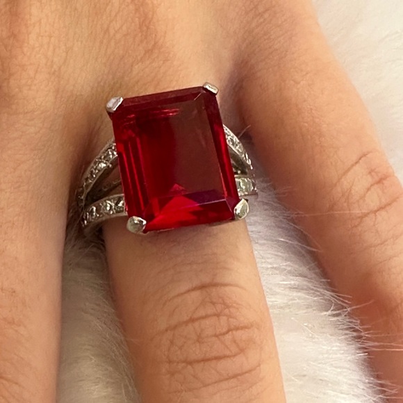 Radiant Red Gemstone Women's Ring